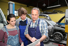 Azubi KFZ und Technik